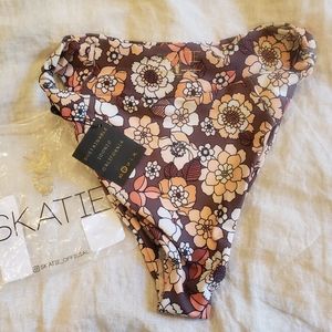 Skatie Salty bottom in S